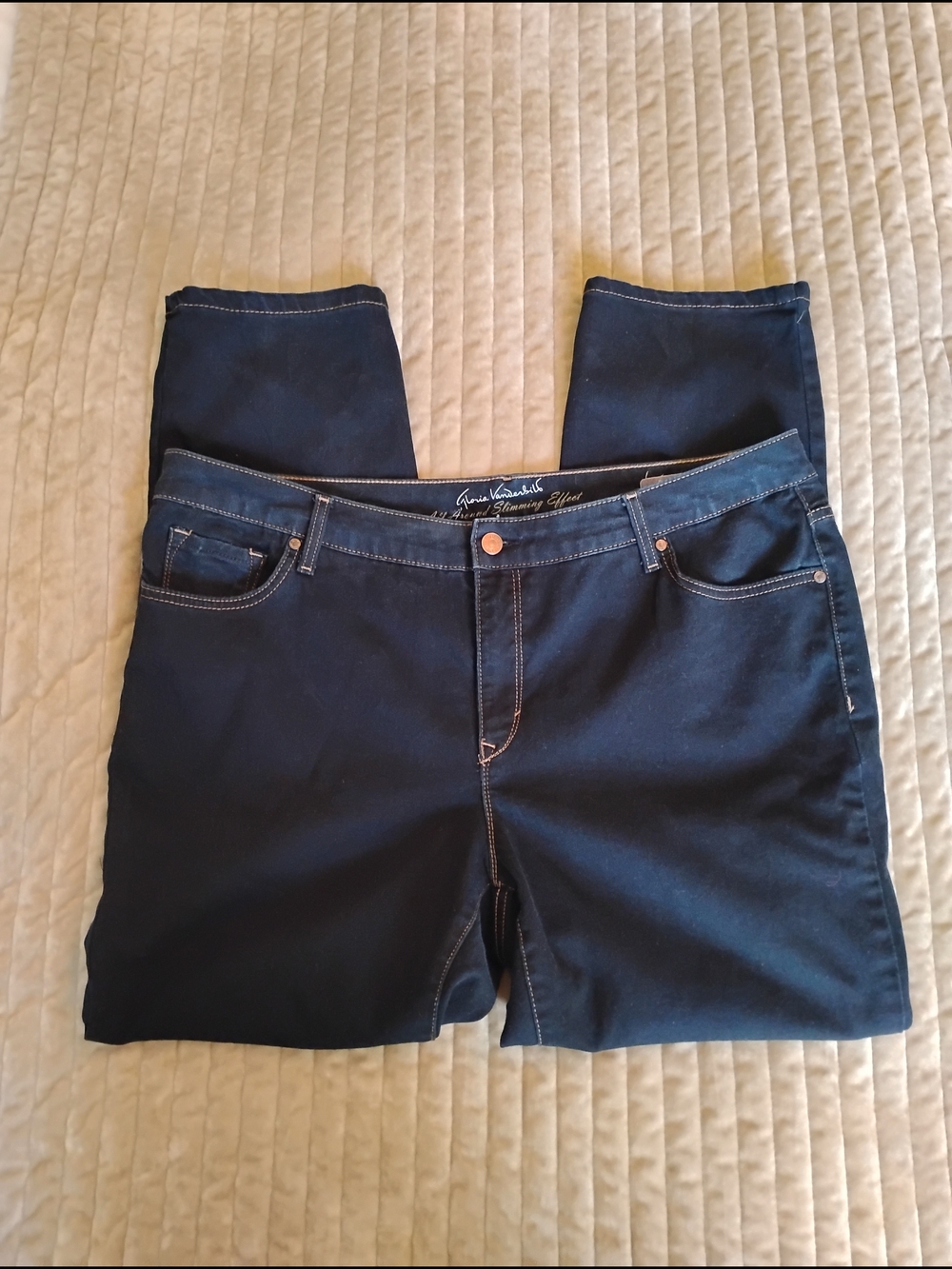 Gloria Vanderbilt Navy Skinny Jeans with Contrast Stitching